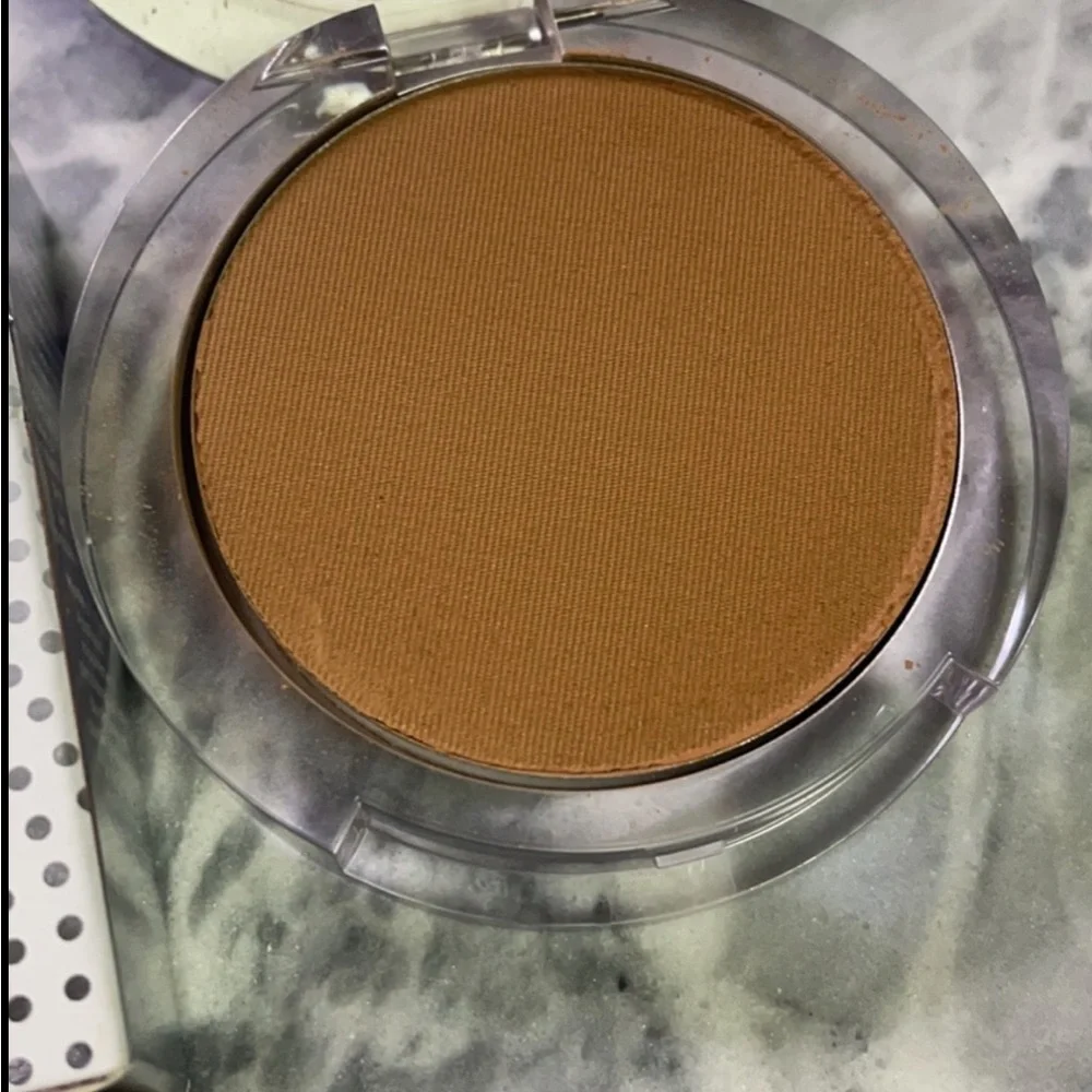 New Pur 4-in-1 Pressed‎ Powder Foundation Cocoa